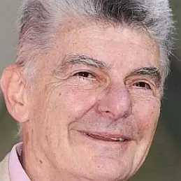 Richard Benjamin Net Worth 2026: Money, Salary, Bio | CelebsMoney