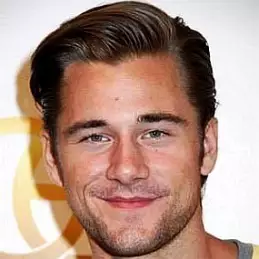 Luke Benward Net Worth 2026: Money, Salary, Bio | CelebsMoney