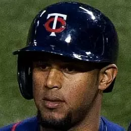 Aaron Hicks Net Worth 2026: Money, Salary, Bio | CelebsMoney