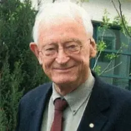 Alan MacDiarmid Net Worth 2026: Money, Salary, Bio | CelebsMoney