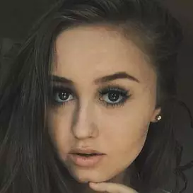 Hannah Stone Net Worth 2026: Money, Salary, Bio | CelebsMoney
