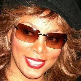 Donna Summer Net Worth 2026: Money, Salary, Bio | CelebsMoney